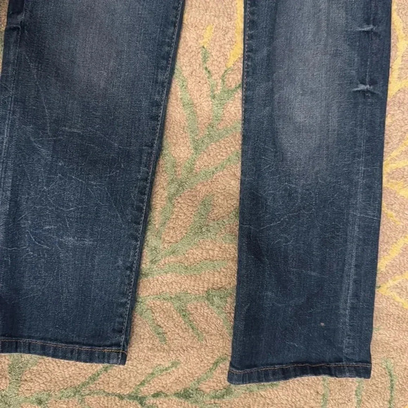 Guess model Jean button butterfly stretch jeans 26 ￼ - Picture 7 of 7